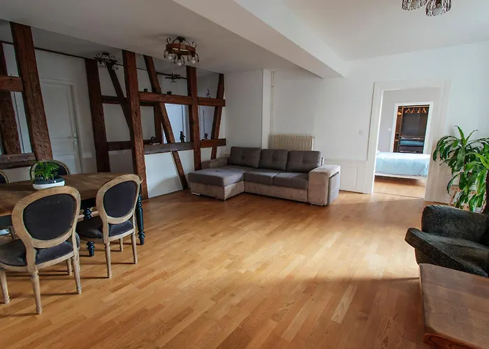 La Cure Grand Familial 3 Avec Terrasse Et Parking A 10 Minutes De Colmar