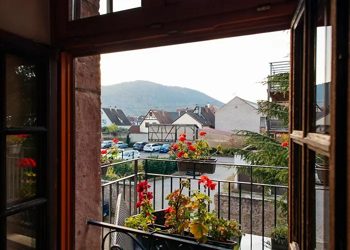 La Cure Grand Familial 3 Avec Terrasse Et Parking A 10 Minutes De Colmar